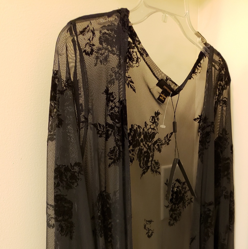 Pretty tunic
